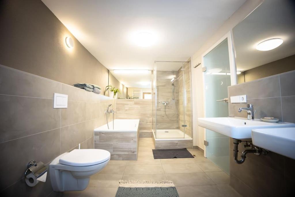 Villa Vanilla Im Burgdorf 11 P. Neidenstein エクステリア 写真